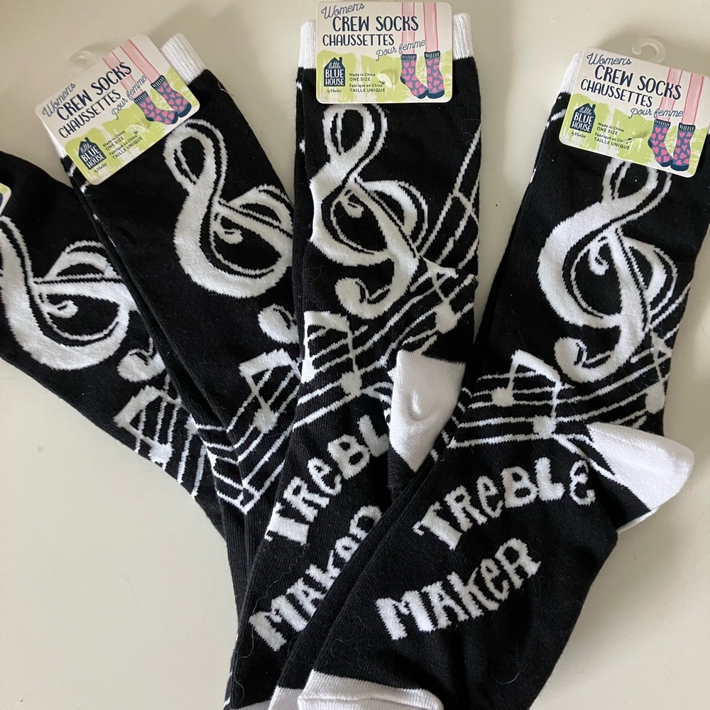 Music Note Crew Socks - Treble Clef Design (4 pairs; nwt)